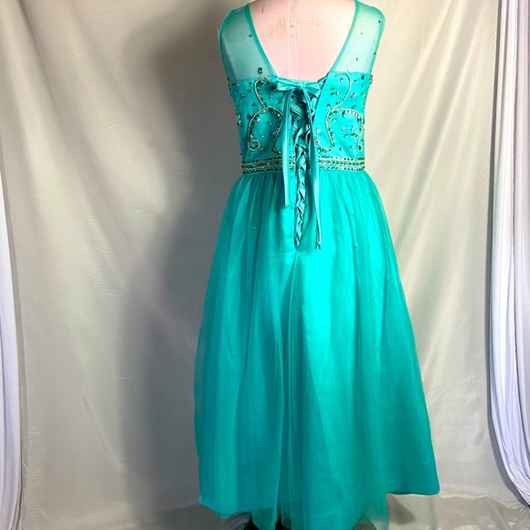 AQUA Formal Gown - Picture 7 of 8